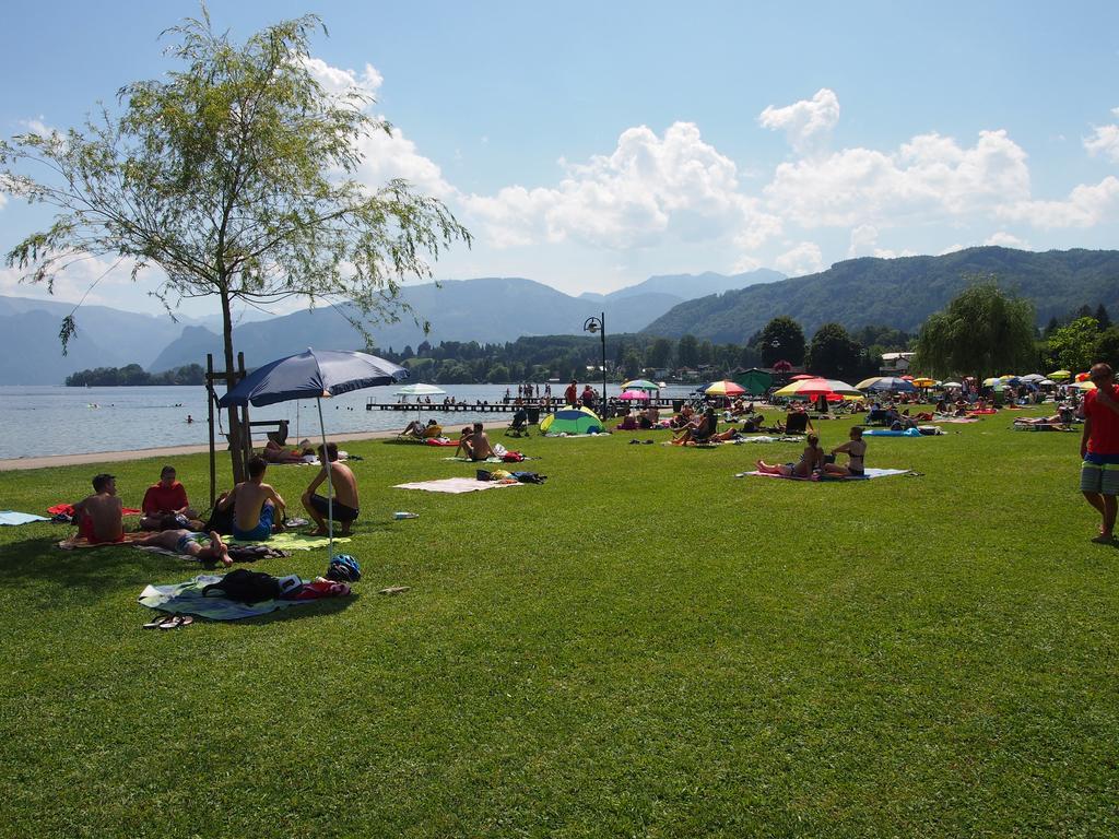 Apartment Schlosspark Am Traunsee Altmünster Pokoj fotografie